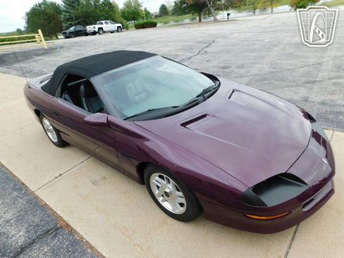 Used 1996 Chevrolet Camaro Z28 image 7