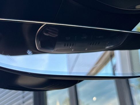Used 2022 Ferrari F8 Tributo RWD image 21