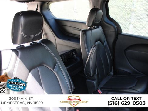 Used 2025 Chrysler Pacifica Select FWD image 23