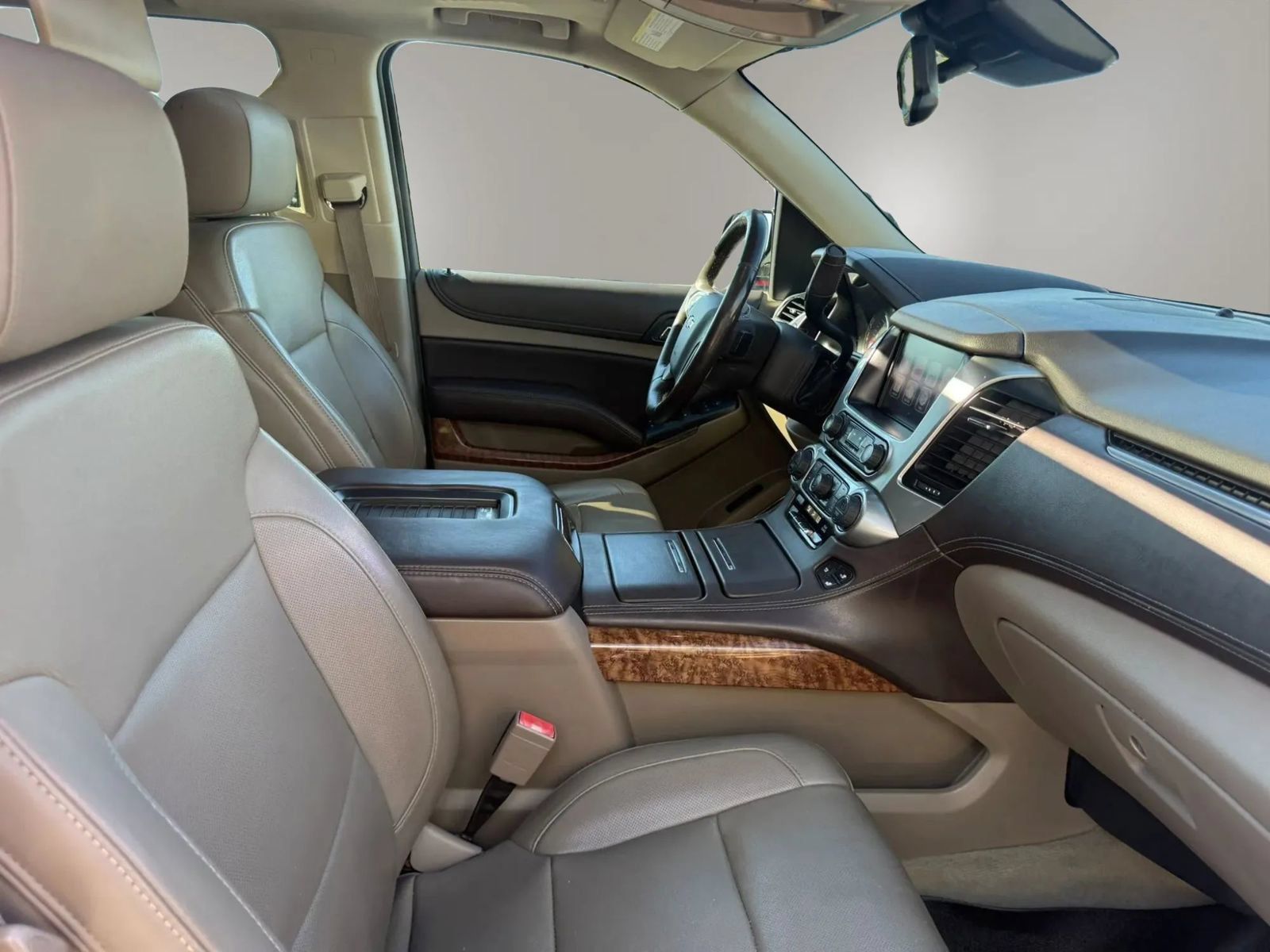 Used 2015 Chevrolet Suburban LTZ AWD/4WD image 56