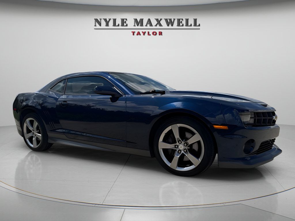 Used 2010 Chevrolet Camaro SS w/ LPO, Ground Effects Package RWD image 1