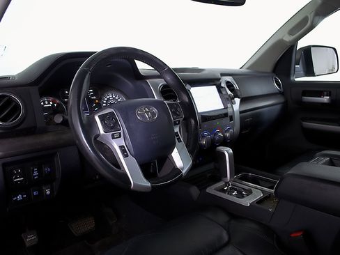 Used 2020 Toyota Tundra SR5 w/ SR5 Leather Package RWD image 11