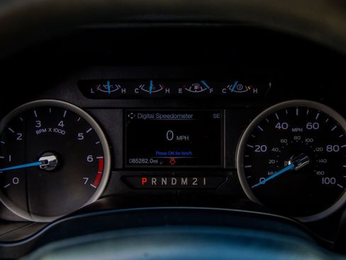 Used 2019 Ford F250 XL w/ STX Appearance Package image 17