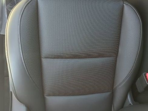 New 2026 MAZDA MAZDA3 Hatchback w/Premium Plus Pkg image 10