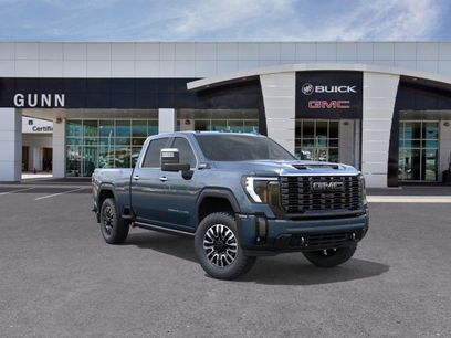 New 2026 GMC Sierra 2500 Denali Ultimate w/ LPO, Black Badging Package