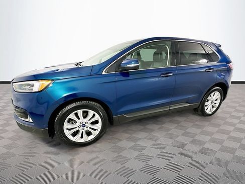 Used 2020 Ford Edge Titanium w/ Equipment Group 301A AWD/4WD image 6