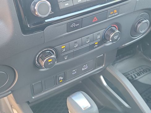 Certified 2023 Nissan Frontier SV w/ Technology Package image 25