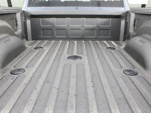 New 2026 RAM 3500 Big Horn AWD/4WD image 17
