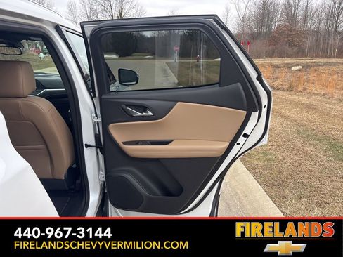 Used 2022 Chevrolet Blazer Premier image 32