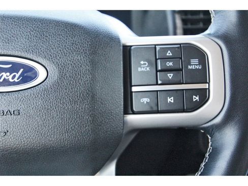 Certified 2023 Ford Expedition Limited image 18