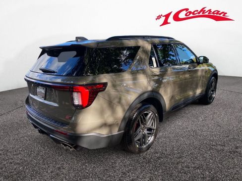 New 2026 Ford Explorer ST image 7