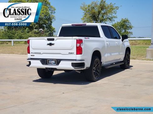 Used 2025 Chevrolet Silverado 1500 RST w/ LPO, Dark Essentials Package AWD/4WD image 10