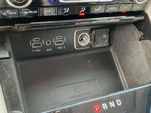 Certified 2021 Jeep Grand Cherokee L Overland w/ Luxury Tech Group IV AWD/4WD image 27