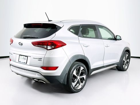 Used 2017 Hyundai Tucson Sport AWD/4WD image 9