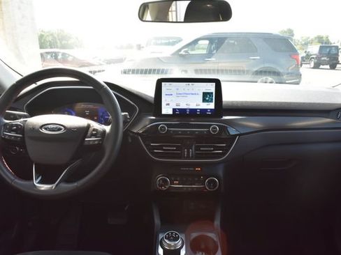 Used 2022 Ford Escape SEL w/ Technology Package AWD/4WD image 40