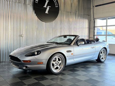 Used 1997 Aston Martin DB7 Volante image 4