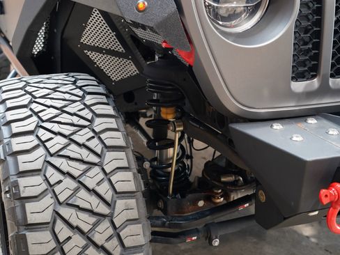 Used 2020 Jeep Gladiator Sport w/ Quick Order Package 24S image 31