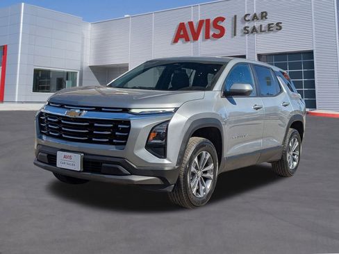 Used 2025 Chevrolet Equinox LT image 1