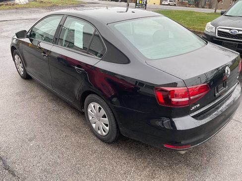 Used 2016 Volkswagen Jetta S image 8
