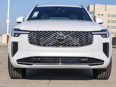 New 2026 Volvo XC90 B6 Plus w/ Protection Package Premier