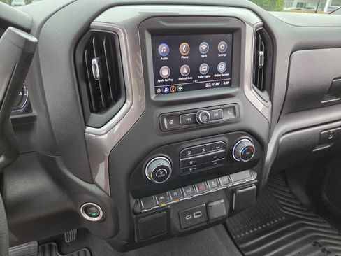 Used 2022 Chevrolet Silverado 1500 Custom image 19