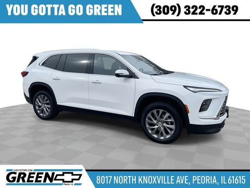 Used 2025 Buick Enclave Preferred FWD image 1