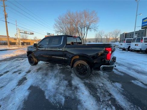Used 2023 Chevrolet Silverado 1500 LTZ image 6
