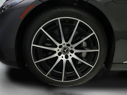 Certified 2023 Mercedes-Benz EQS 580 4MATIC Sedan image 27