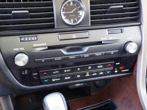 Used 2021 Lexus RX 450hL AWD w/ Premium Package image 13