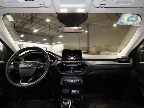 Used 2025 Ford Escape Active image 28