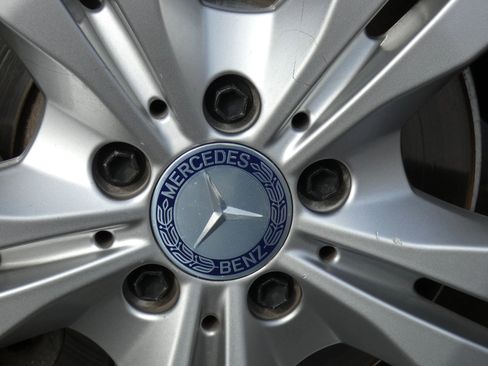 Used 2015 Mercedes-Benz ML 350 4MATIC image 22