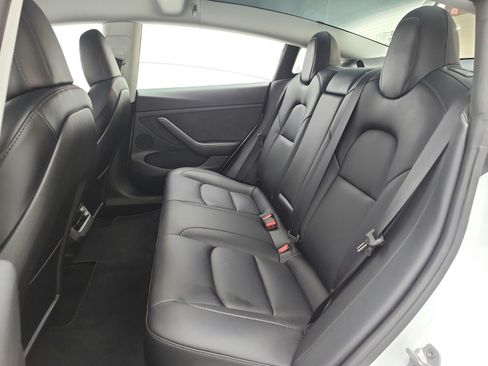 Used 2023 Tesla Model 3 Standard Range RWD image 15