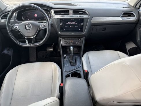 Used 2019 Volkswagen Tiguan SEL FWD image 26