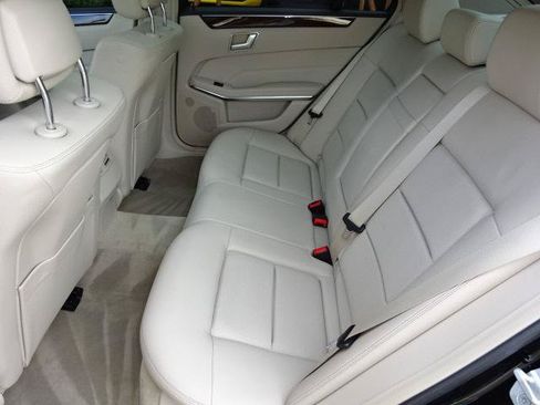 Used 2014 Mercedes-Benz E 350 Sedan image 8