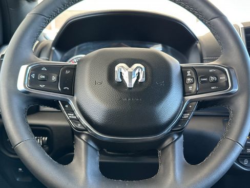 Used 2025 RAM 1500 Laramie image 35