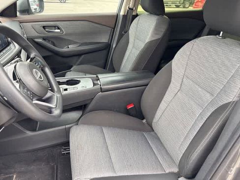 Used 2023 Nissan Rogue SV FWD image 11