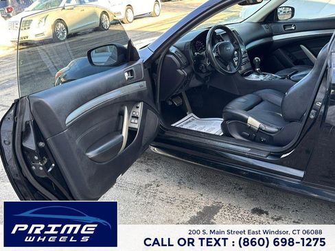 Used 2012 INFINITI G37 x w/ Premium Pkg image 9