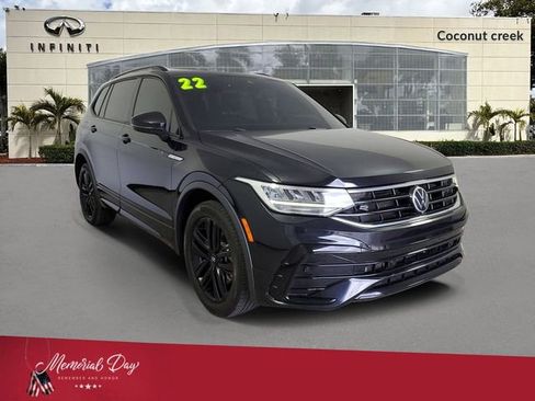 Used 2022 Volkswagen Tiguan SE R-Line FWD image 1