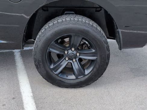 Used 2016 RAM 1500 Sport w/ Black Ram 1500 Sport Group AWD/4WD image 14