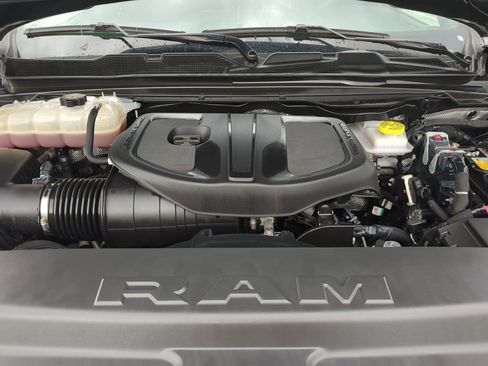 Used 2025 RAM 1500 Big Horn image 33