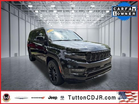 Used 2024 Jeep Grand Wagoneer Series III w/ Rear Seat Video Group 1 AWD/4WD image 1