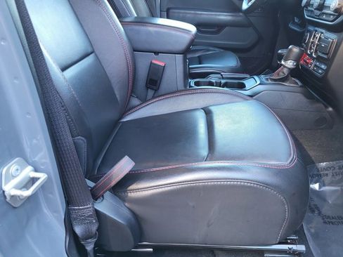 Certified 2023 Jeep Wrangler Unlimited Rubicon w/ Xtreme 35 Tire Package image 23