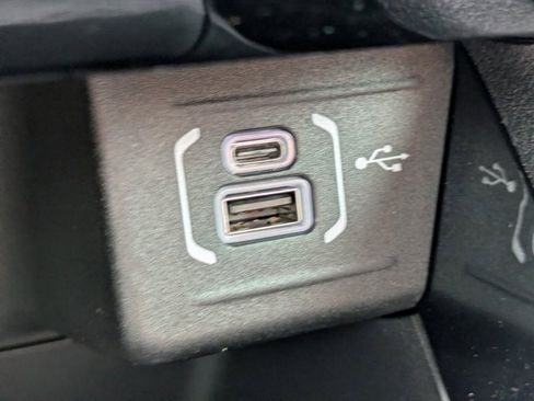 New 2026 Jeep Compass Latitude image 19