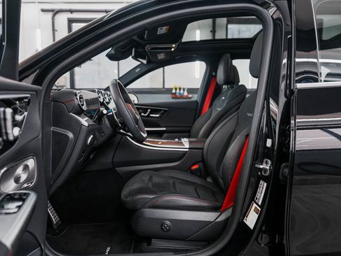 Used 2024 Mercedes-Benz GLC 43 AMG AMG GLC 43 w/ Driver Assistance Package image 31