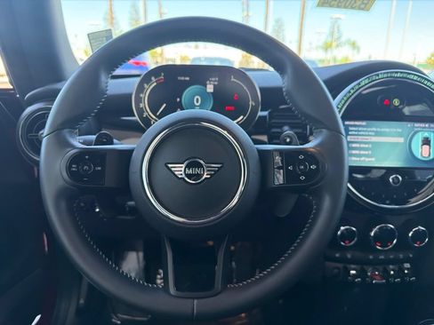 Used 2023 MINI Cooper S FWD image 18