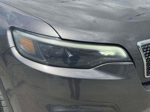 Used 2019 Jeep Cherokee Limited AWD/4WD image 10