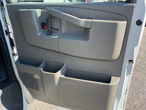 Used 2020 Chevrolet Express 2500 w/ Driver Convenience Package RWD image 28