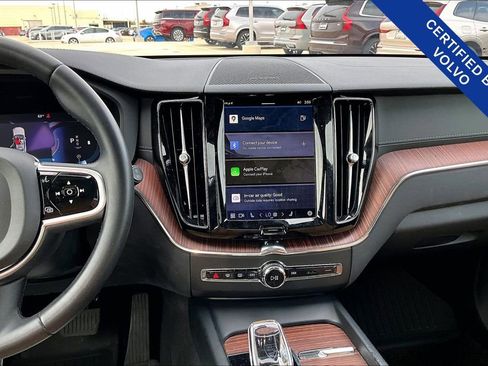 Certified 2023 Volvo XC60 B5 Ultimate w/ Protection Package Premier image 8