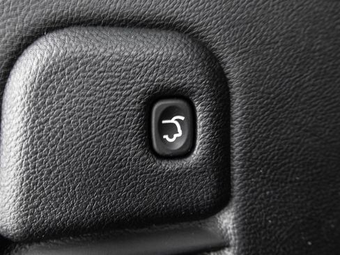 Used 2021 Jeep Grand Cherokee Limited AWD/4WD image 41