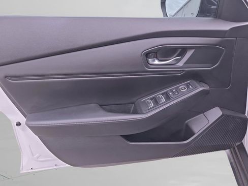 Used 2023 Honda Accord Sport image 29